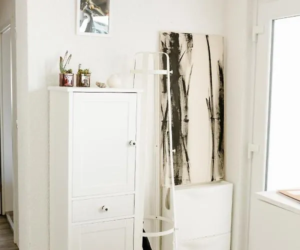 Kleines Kunsthaus. *